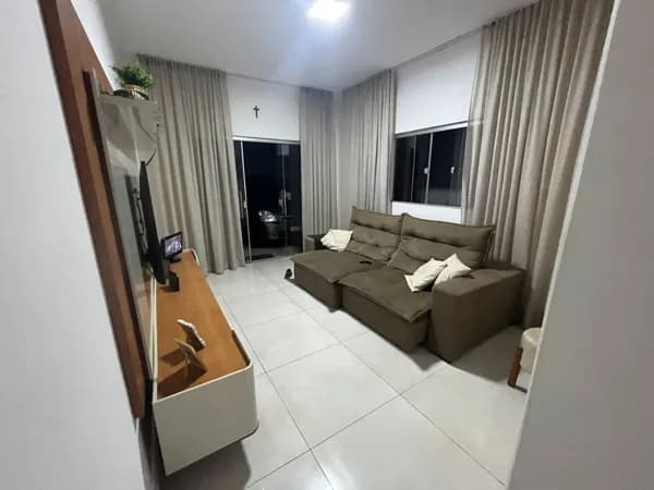 Casa com 3 quartos à venda no Bairro Planalto - Uberlândia/MG