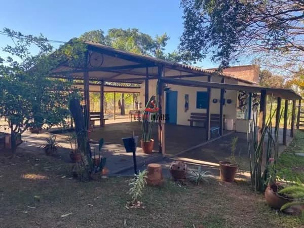 Chácara com 6 quartos à venda, Chácaras Eldorado - Uberlândia/MG