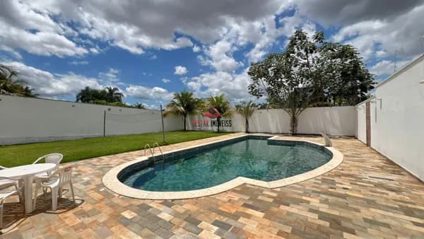 Casa com 5 quartos à venda no Bairro Cidade Jardim - Uberlândia/MG
