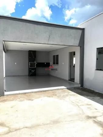 Casa com 3 quartos à venda no Bairro São Jorge - Uberlândia/MG