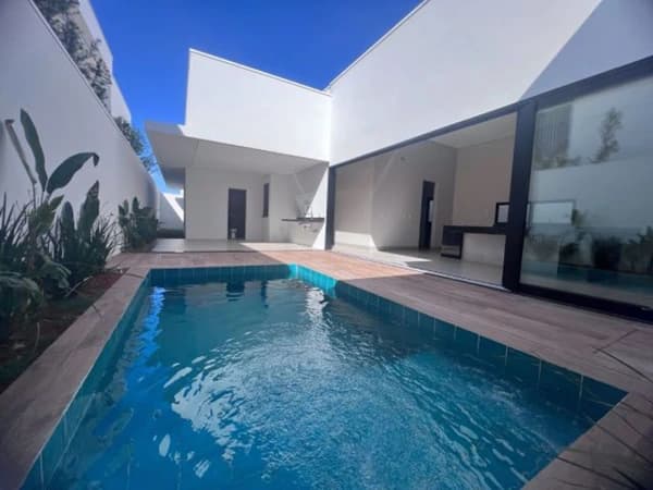 Casa em Uberlândia - Jardim Botânico