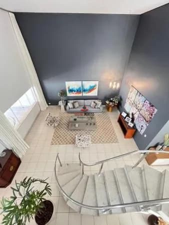 Casa com 4 quartos à venda no Bairro Jardim Karaíba - Uberlândia/MG