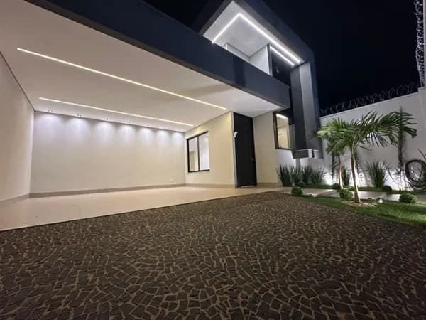 Casa com 3 quartos à venda bairro Novo Mundo - Uberlândia/MG
