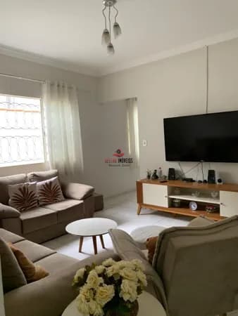 Casa com 3 quartos à venda no Bairro Cidade Jardim - Uberlândia/MG