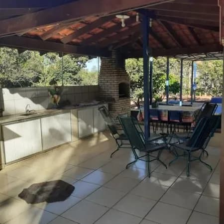 Chácara com 4 quartos à venda, Chácaras Eldorado - Uberlândia/MG