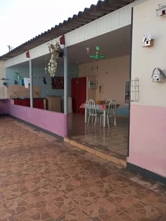 Casa com 4 quartos à venda no Bairro Luizote de Freitas - Uberlândia/MG