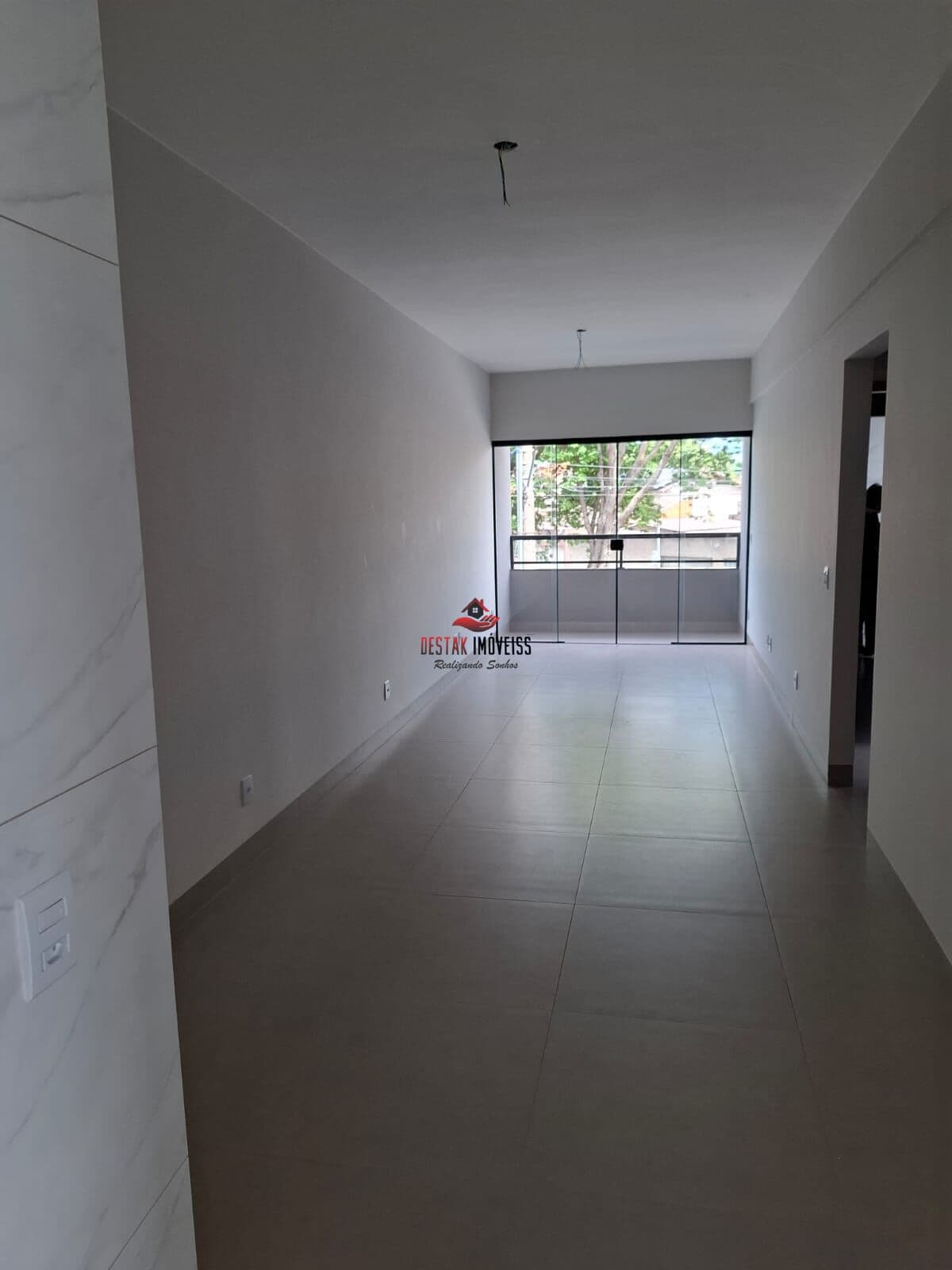 Apartamento à venda no bairro Santa Monica - Uberlandia - MG