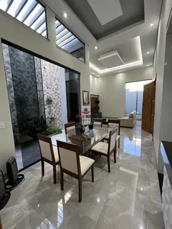 Casa com 3 quartos à venda no Bairro Jardim Botânico - Uberlândia/MG