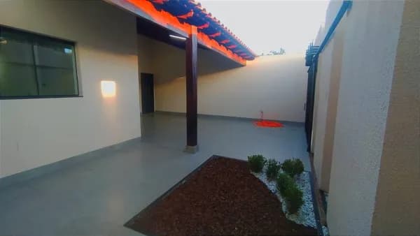 Casa com 3 quartos à venda bairro Cidade Jardim - Uberlândia/MG