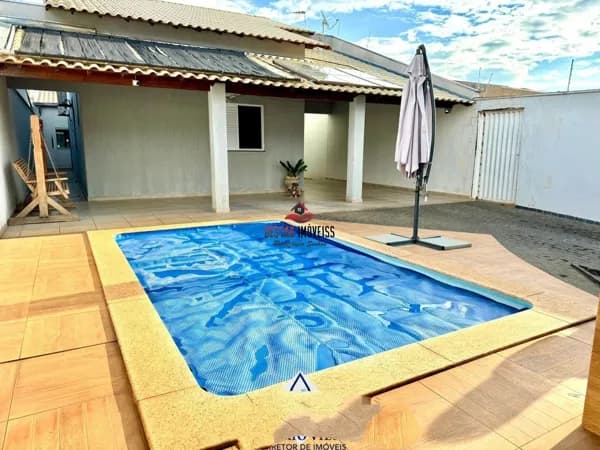 Casa com 3 quartos à venda bairro Granada - Uberlândia/MG