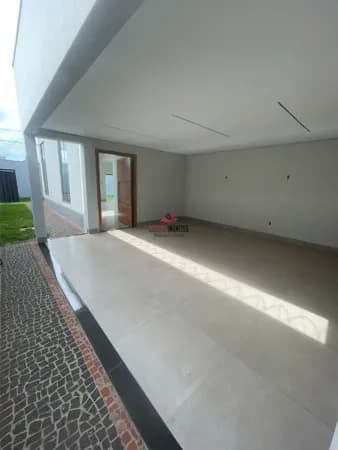 Casa com 3 quartos à venda, bairro Santa Rosa - Uberlândia/MG