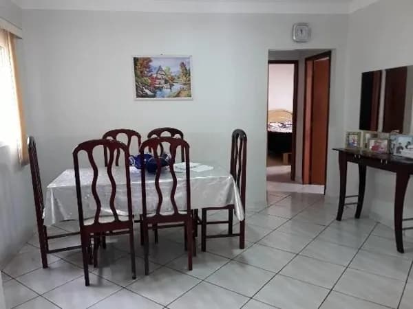 Casa com 3 quartos à venda no Bairro Jardim das Palmeiras - Uberlândia/MG