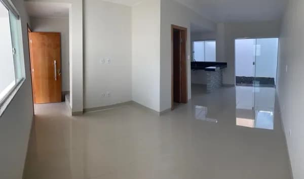 Sobrado em Uberlândia - Novo Mundo
