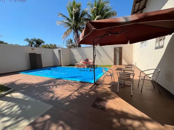 Casa com 3 quartos à venda, bairro Jardim Karaíba - Uberlândia/MG