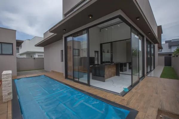 Casa com 4 quartos à venda, no Condomínio Alphaville 2 - Uberlândia/MG