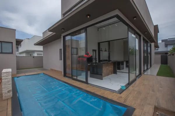 Casa com 4 quartos à venda, no Condomínio Alphaville 2 - Uberlândia/MG