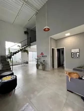 Casa com 3 quartos à venda no Bairro Granada - Uberlândia/MG