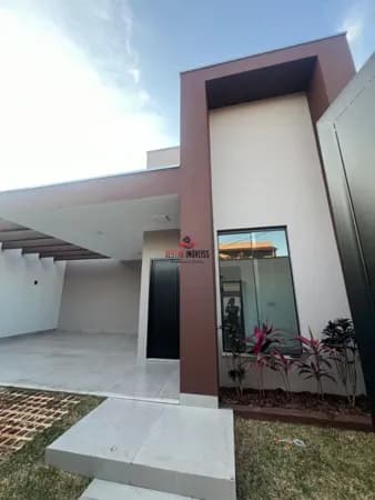 Casa com 3 quartos à venda bairro Planalto - Uberlândia/MG