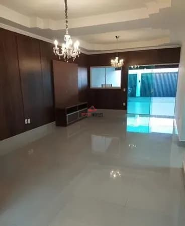 Casa com 3 quartos à venda no Bairro Granada - Uberlândia/MG