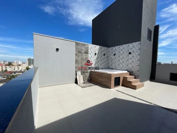 Cobertura com 3 quartos à venda no Bairro Santa Mônica - Uberlândia/MG
