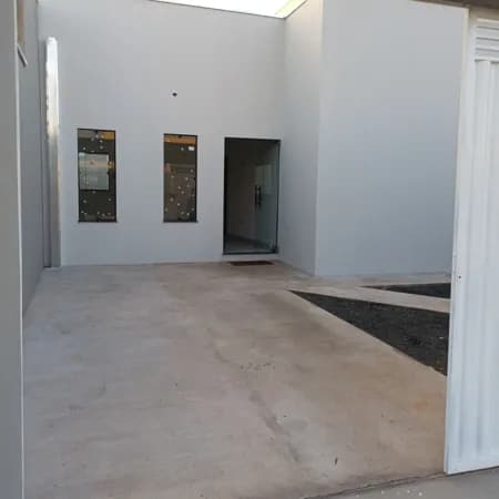 Casa com 2 quartos à venda, Bairro Jardim Canaã - Uberlândia/MG