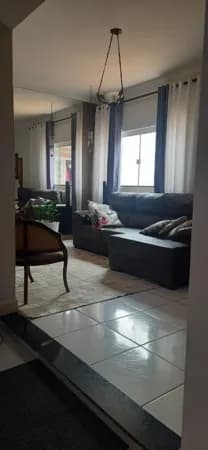 Casa com 5 quartos à venda no Bairro Chácaras Tubalina E Quartel - Uberlândia/MG