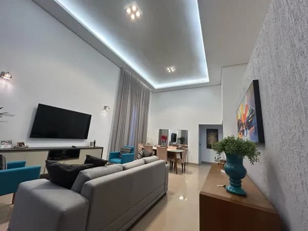 Casa com 3 quartos à venda, Bairro Novo Mundo - Uberlândia/MG