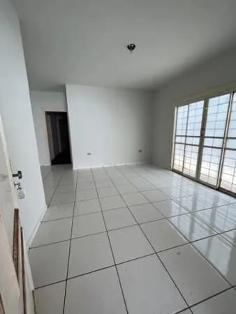 Casa com 4 quartos à venda no Bairro Santa Luzia - Uberlândia/MG