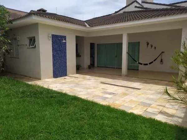 Casa com 4 quartos à venda no Bairro Santa Maria - Uberlândia/MG