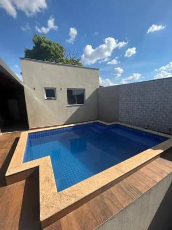 Casa com 3 quartos à venda bairro Chácaras Tubalina E Quartel - Uberlândia/MG