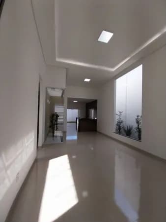 Casa com 3 quartos à venda no Bairro Laranjeiras - Uberlândia/MG