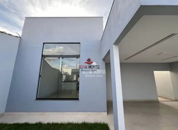 Casa com 3 quartos à venda, bairro Santa Rosa - Uberlândia/MG