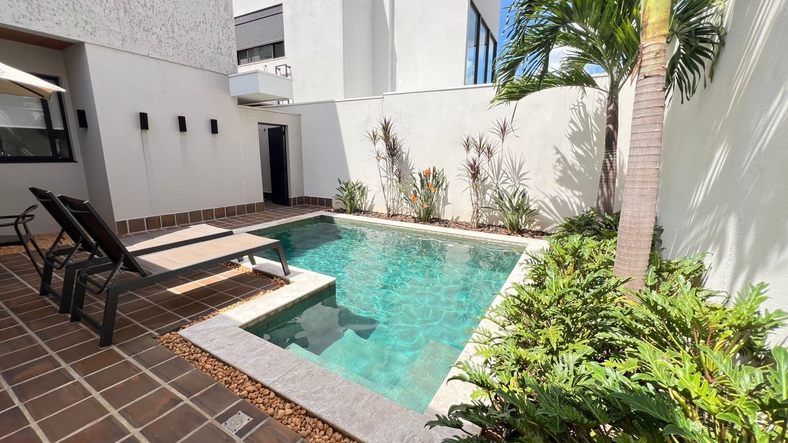 Sobrado à venda no condominio fechado jardim versailles - Uberlândia - MG