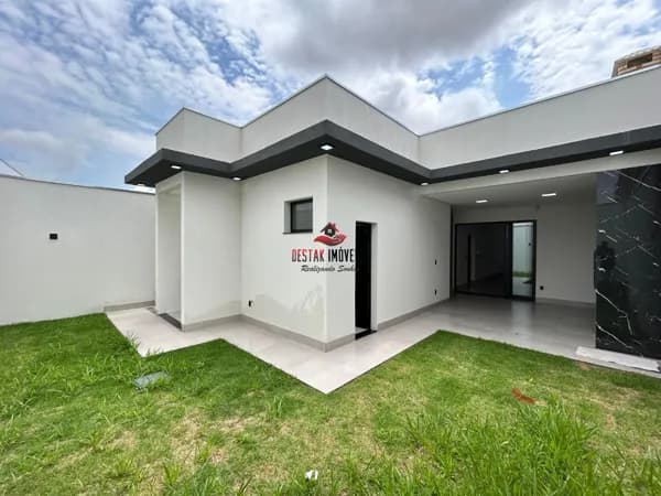 Casa com 3 quartos à venda, bairro Alto Umuarama - Uberlândia/MG