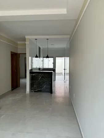 Casa com 2 quartos à venda, Bairro Jardim Célia - Uberlândia/MG
