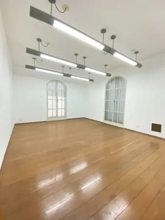 Casa com 4 quartos à venda no Bairro Martins - Uberlândia/MG