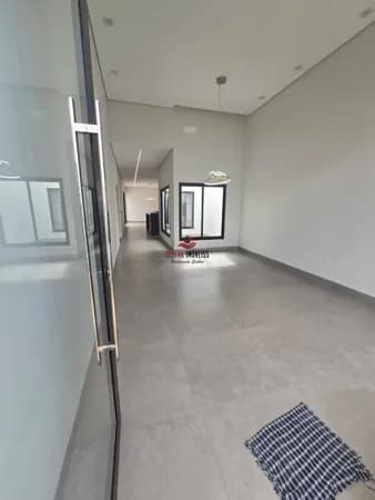 Casa com 3 quartos à venda, Bairro Jardim Holanda - Uberlândia/MG