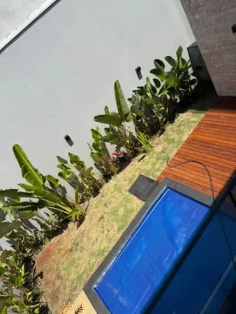 Sobrado com 4 quartos à venda bairro Vigilato Pereira - Uberlândia/MG