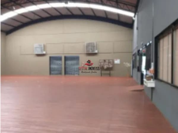 Galpão à venda, bairro Chácaras Tubalina E Quartel - Uberlândia/MG