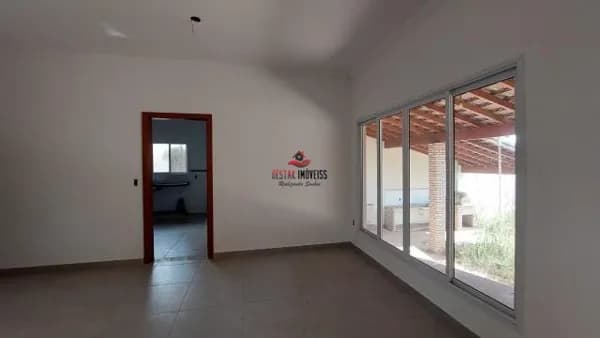 Casa com 4 quartos à venda no Bairro Saraiva - Uberlândia/MG
