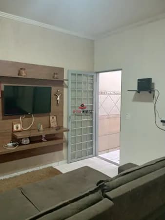 Casa com 3 quartos à venda bairro Jardim Patrícia - Uberlândia/MG