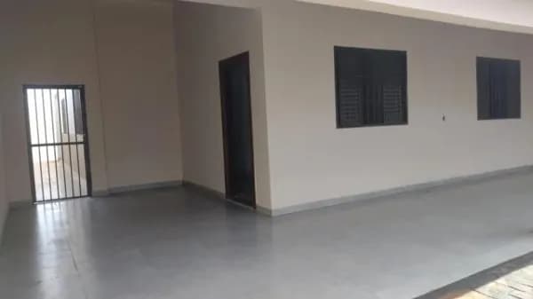 Casa com 3 quartos à venda no Bairro Jardim Patrícia - Uberlândia/MG