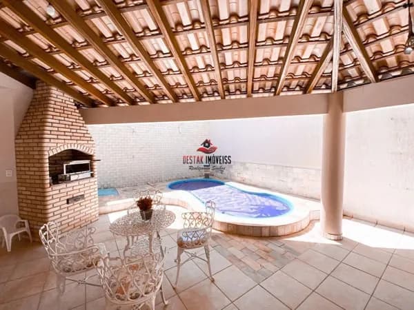 Casa com 5 quartos à venda no Bairro Tibery - Uberlândia/MG