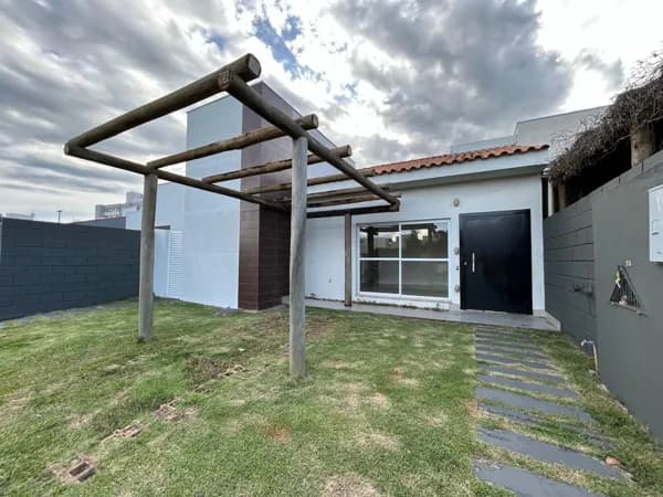 Casa em Uberlândia - Laranjeiras