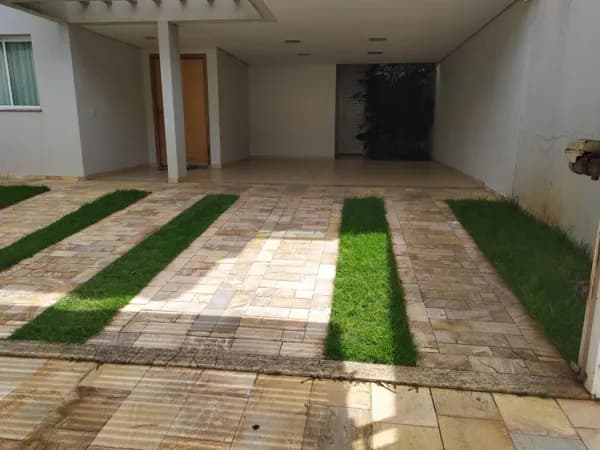 Casa com 3 quartos à venda no Bairro Gran Ville - Uberlândia/MG