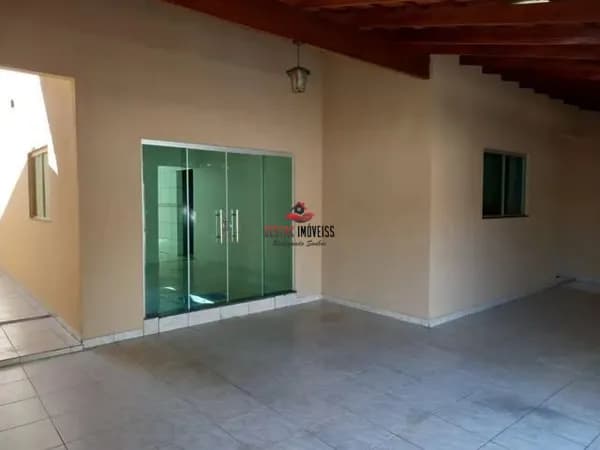 Casa com 3 quartos à venda no Bairro Jardim das Palmeiras - Uberlândia/MG