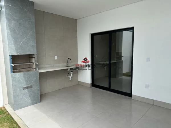 Casa com 3 quartos à venda bairro Novo Mundo - Uberlândia/MG