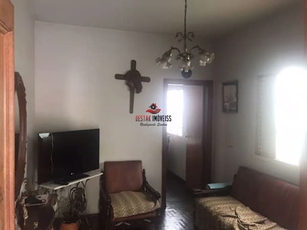 Casa com 3 quartos à venda, bairro Martins - Uberlândia/MG