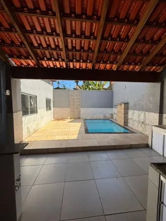Casa com 2 quartos à venda bairro Jardim Europa - Uberlândia/MG