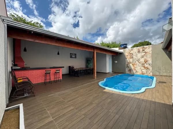 Casa com 2 quartos à venda, Bairro Jardim Brasília - Uberlândia/MG